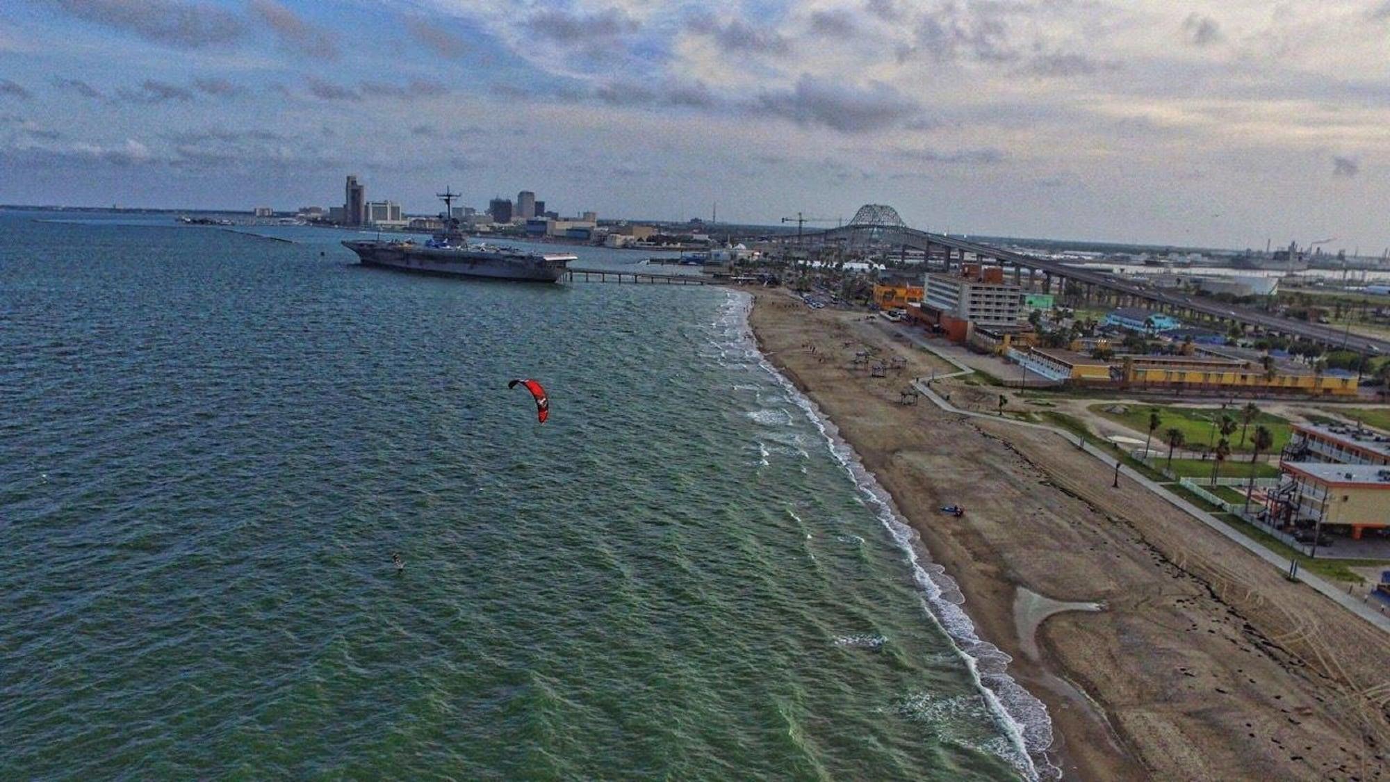 Days Inn By Wyndham Corpus Christi Beach Екстер'єр фото